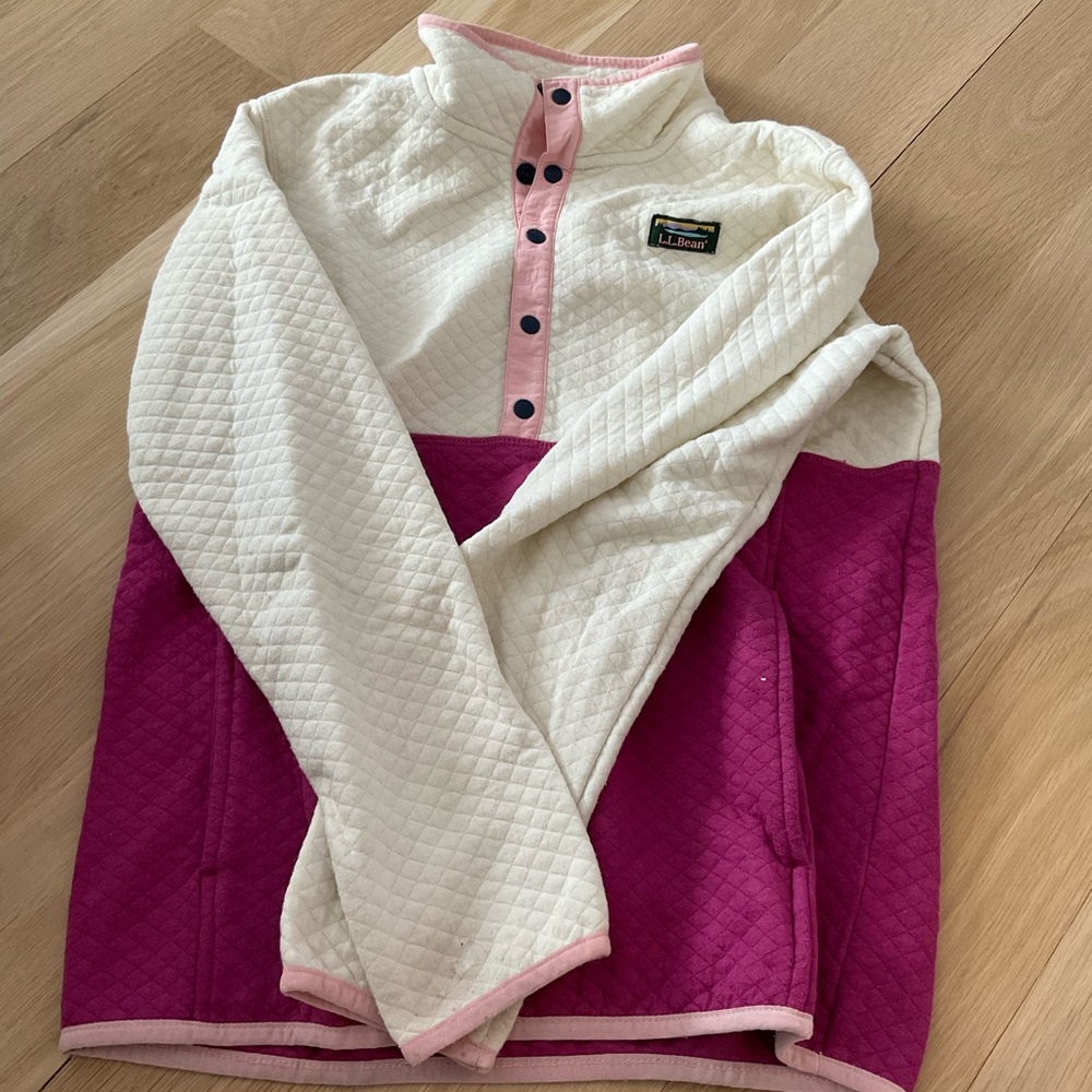 L.L. Bean Kids' Pink and White Quilted Top